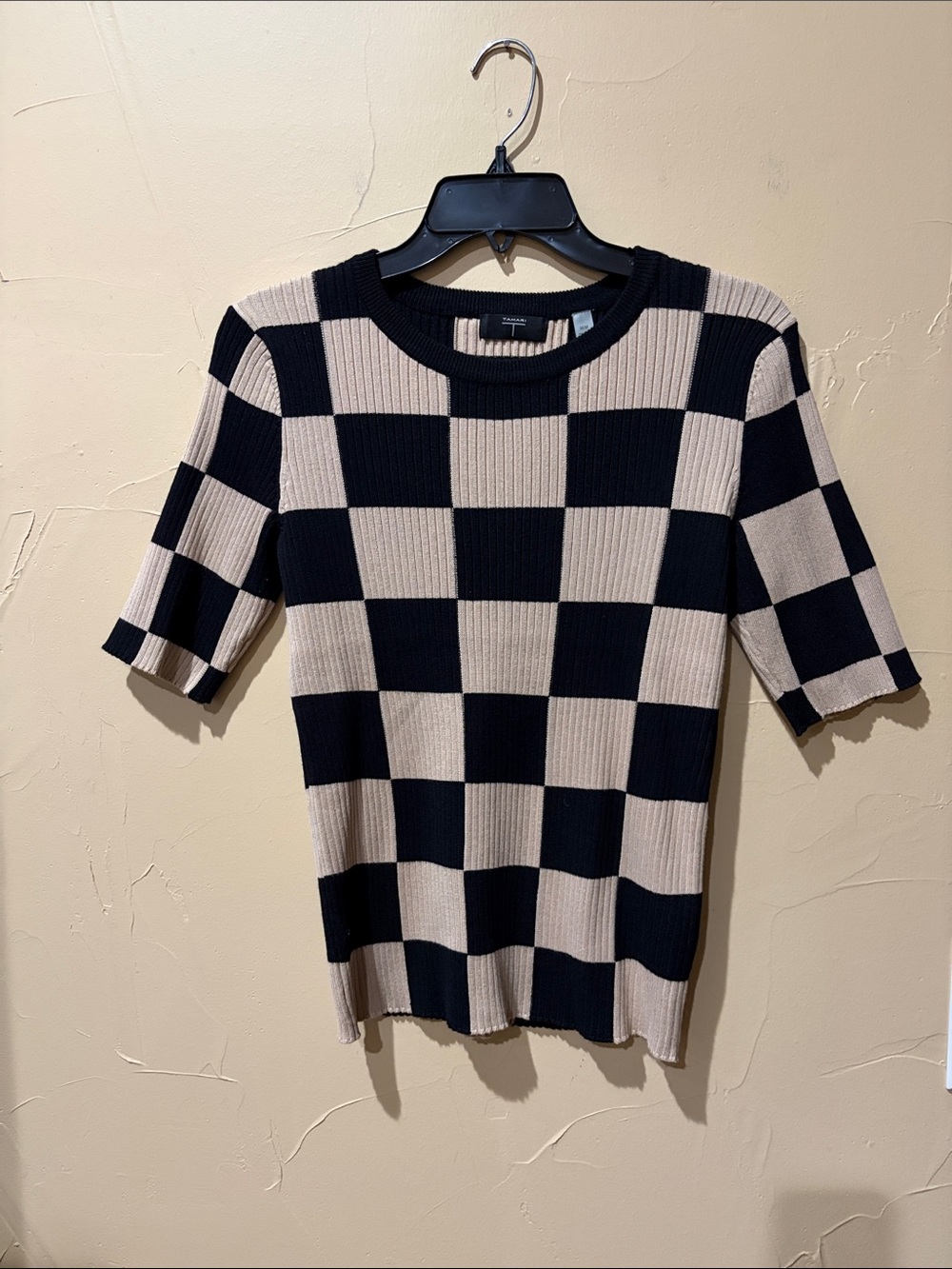 Tahari Black and Cream Checkerboard Short Sleeve Knit Top - Picture 1 of 3